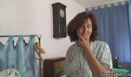 काले जूते के साथ गृहिणी गुदा हॉलीवुड फुल सेक्स फिल्म प्यार करता है।